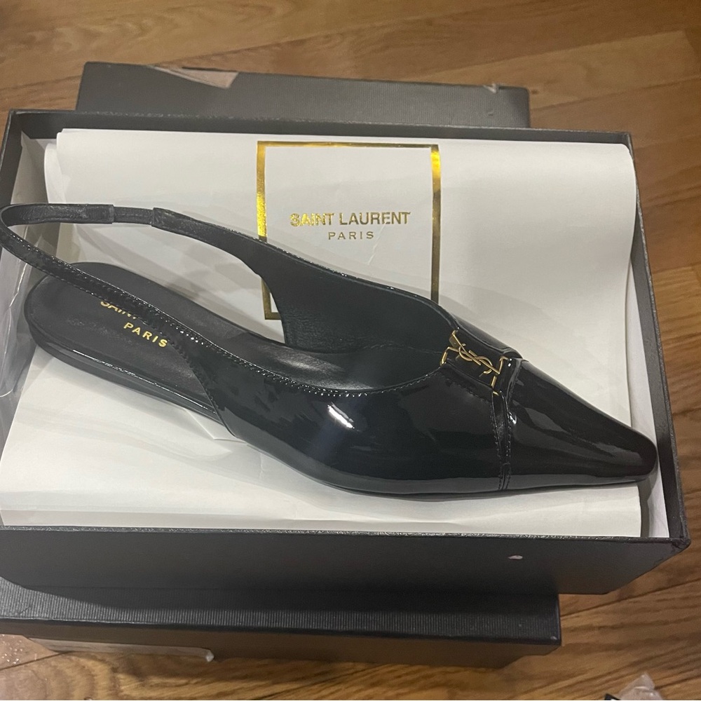 Saint Laurent Black Patent Leather Flats